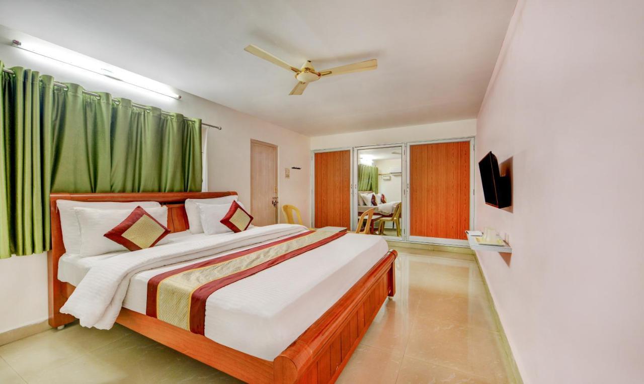 Salbala Inn - Near Alrport Csennai Kültér fotó
